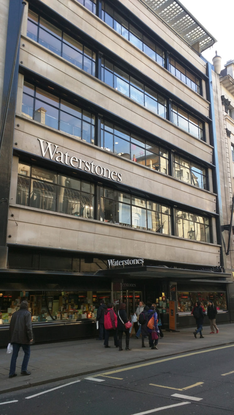 Compras em Londres Waterstones Piccadilly, a maior livraria da Europa